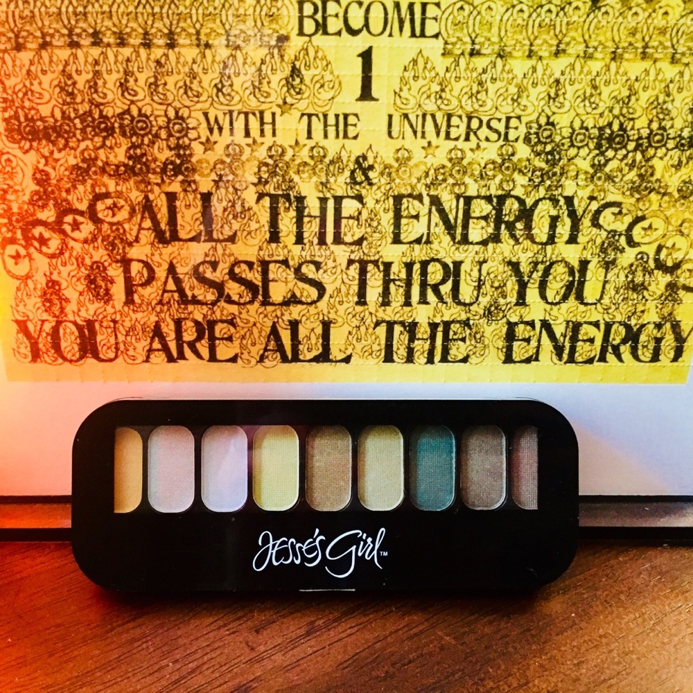 💘HP💘 New! Jesse’s Girl Mod Eyeshadow Collection